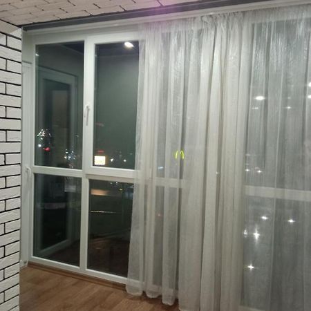 35 проспект Миру Apartment Кривой Рог Екстериор снимка