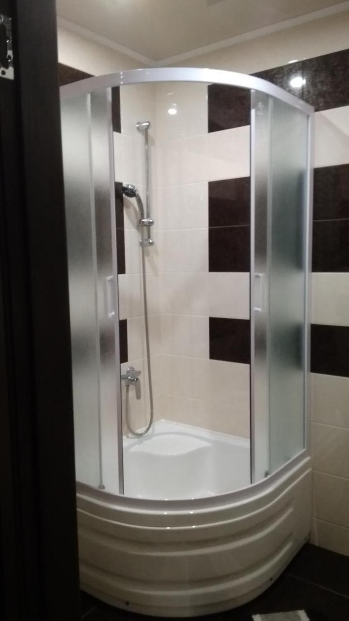 35 проспект Миру Apartment Кривой Рог Екстериор снимка